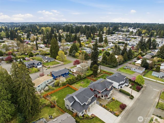 4712 183rd Place SW, Lynnwood, WA 98037