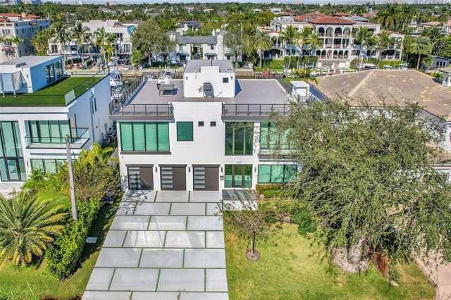 1517 SE 12th Court, Fort Lauderdale, FL 33316