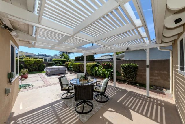 2834 W Keys Lane, Anaheim, CA 92804