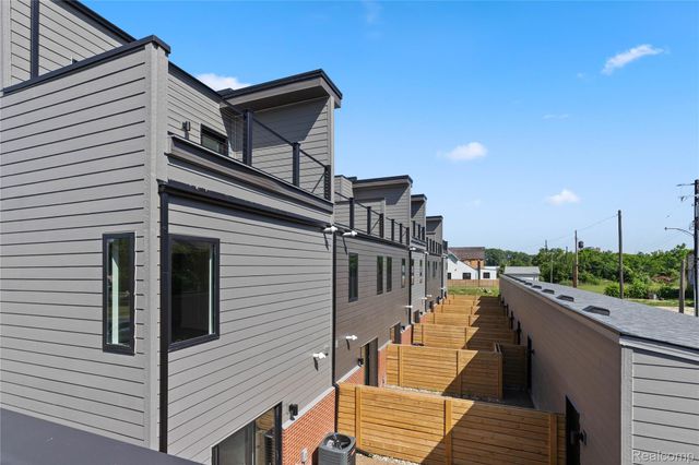 5226 AVERY Street 5, Detroit, MI 48208