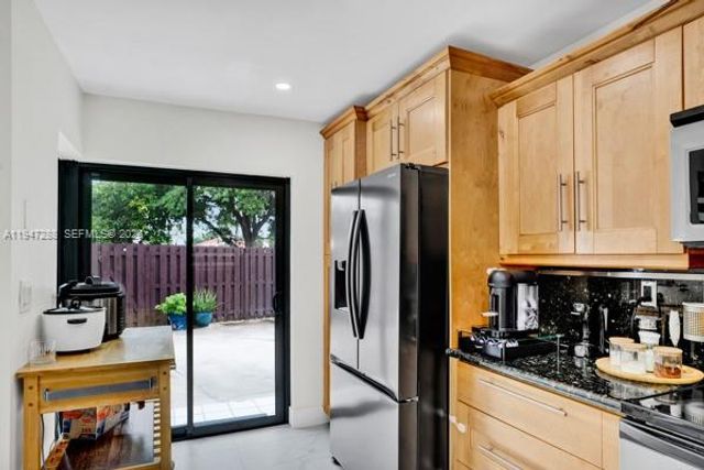 4917 SW 154th Ave, Miami, FL 33185