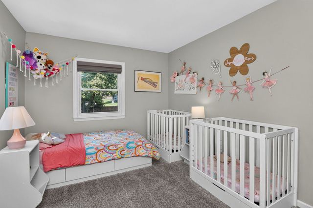 4608 Pershing Avenue, Downers Grove, IL 60515