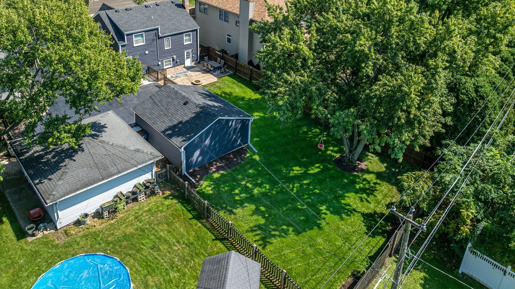 4608 Pershing Avenue, Downers Grove, IL 60515 — photo 2