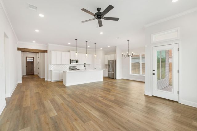 2912 Captain Court, Bryan, TX 77808