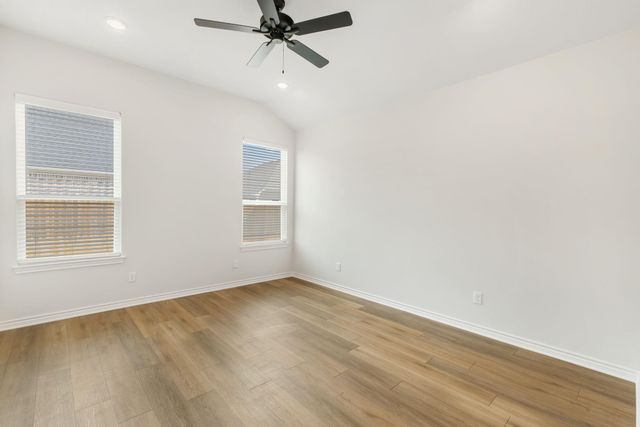 2912 Captain Court, Bryan, TX 77808