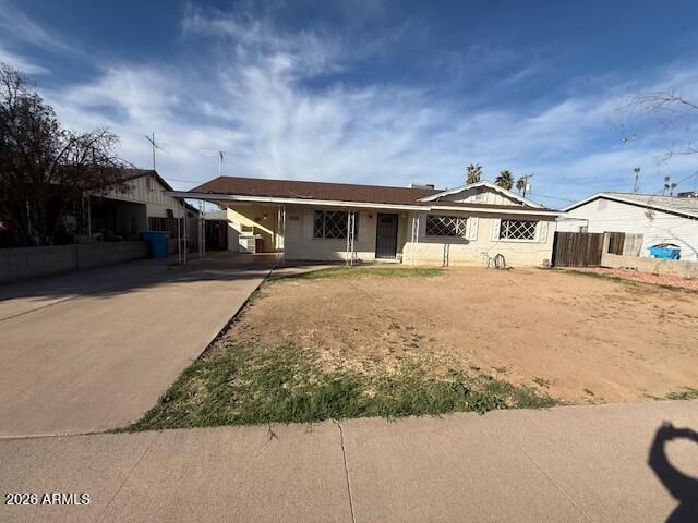 3148 W CHARTER OAK Road, Phoenix, AZ 85029