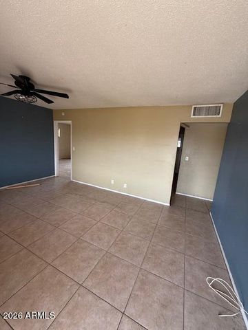 3148 W CHARTER OAK Road, Phoenix, AZ 85029