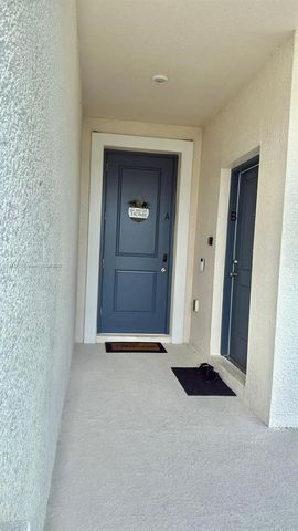 2281 Pocky Wy, Kissimmee, FL 34746