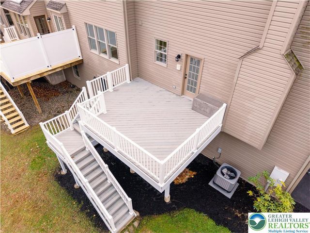 2243 Oakwood Court, Lowhill Twp, PA 18051