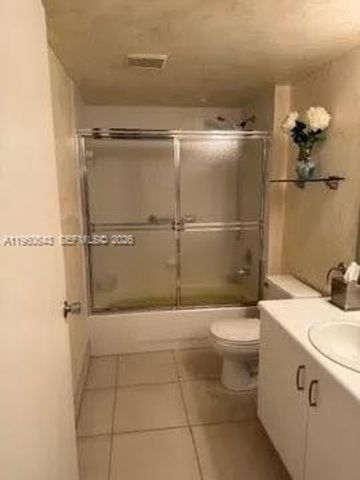 901 SW 141st Ave 405M, Pembroke Pines, FL 33027