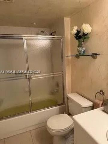 901 SW 141st Ave 405M, Pembroke Pines, FL 33027