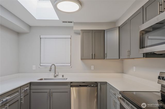 1021 30th Street NE, Auburn, WA 98002