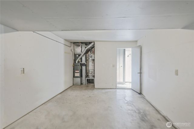 1021 30th Street NE, Auburn, WA 98002