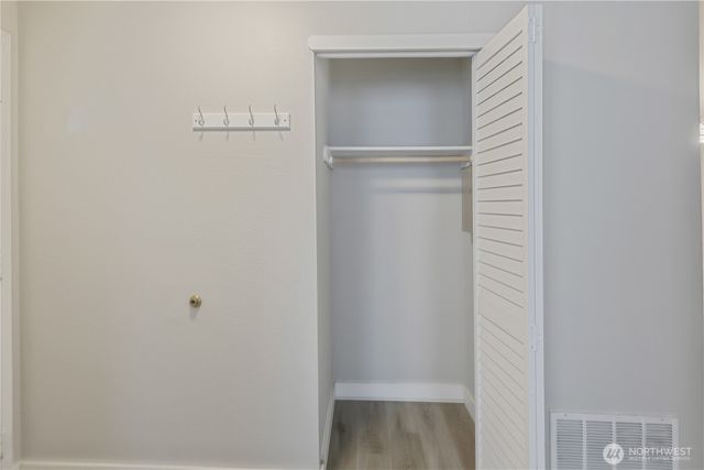 1021 30th Street NE, Auburn, WA 98002