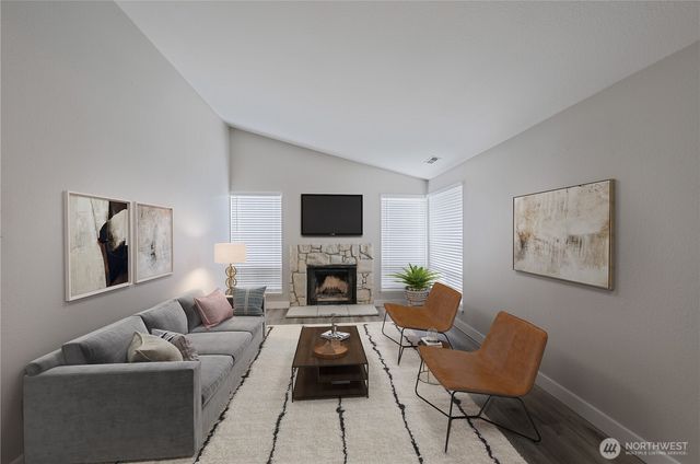 1021 30th Street NE, Auburn, WA 98002