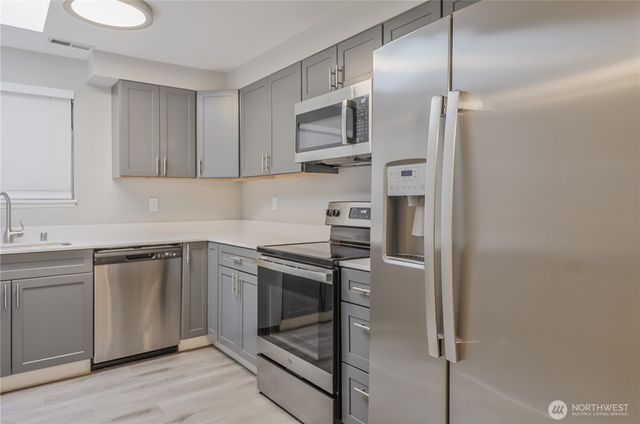 1021 30th Street NE, Auburn, WA 98002