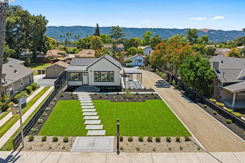 1038 Division St, Pleasanton, CA 94566
