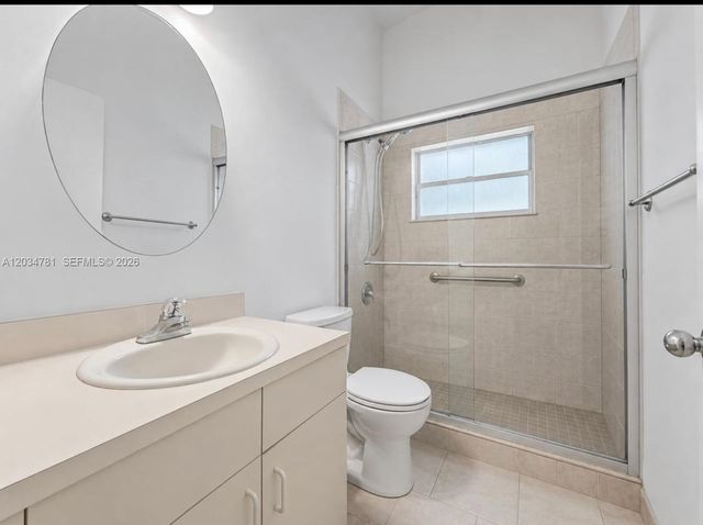 7611 SW 153rd Ct 204, Miami, FL 33193