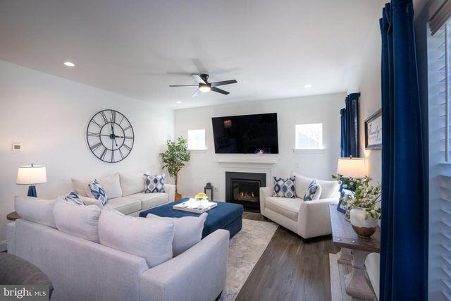 247 ACER AVE, State College, PA 16803