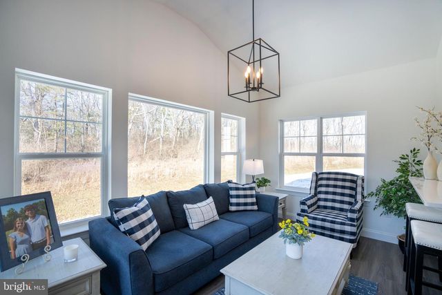 247 ACER AVE, State College, PA 16803