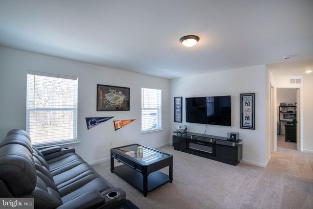 247 ACER AVE, State College, PA 16803