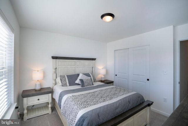 247 ACER AVE, State College, PA 16803