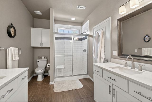 3823 W Pawnee Road, Rogers, AR 72758