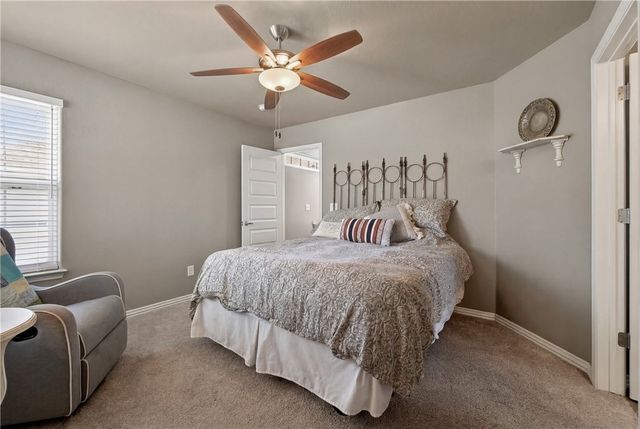 3823 W Pawnee Road, Rogers, AR 72758