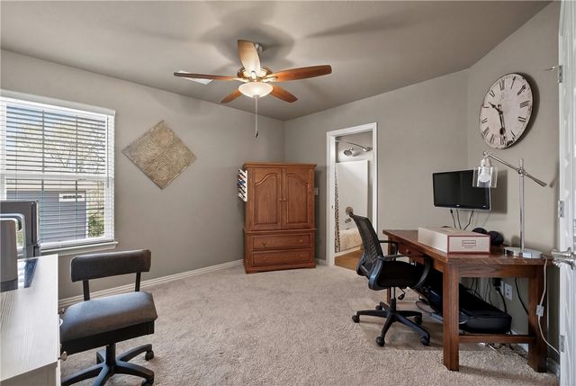 3823 W Pawnee Road, Rogers, AR 72758