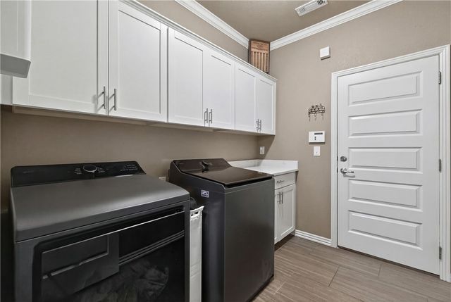 3823 W Pawnee Road, Rogers, AR 72758