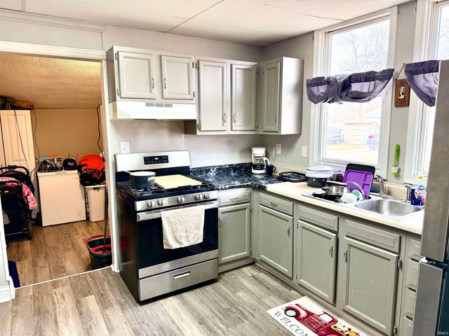 1400 W 13th Street, Muncie, IN 47302