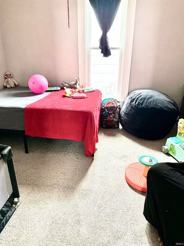 1400 W 13th Street, Muncie, IN 47302