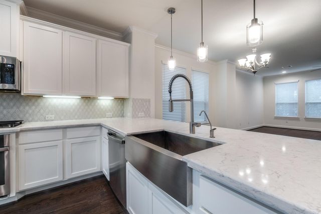 10709 Centre Forest Drive, Houston, TX 77043