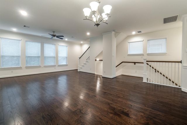 10709 Centre Forest Drive, Houston, TX 77043