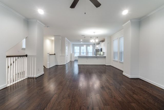 10709 Centre Forest Drive, Houston, TX 77043