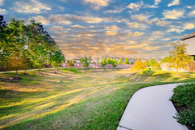 10709 Centre Forest Drive, Houston, TX 77043