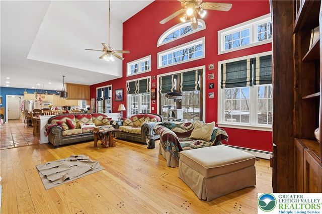 6688 Haasadahl Road, Upper Macungie Twp, PA 18106