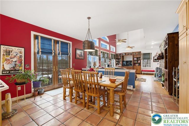 6688 Haasadahl Road, Upper Macungie Twp, PA 18106