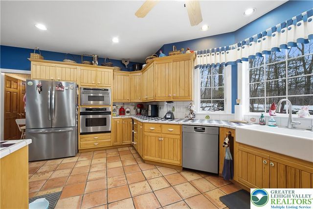 6688 Haasadahl Road, Upper Macungie Twp, PA 18106