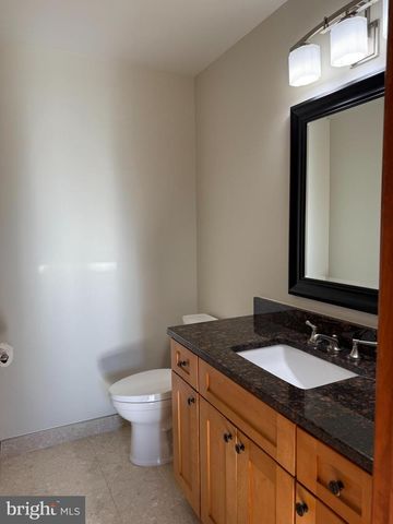 4602 LINMAR CT, Alexandria, VA 22312