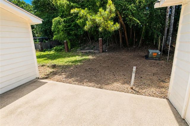 5584 Executive Way, Norcross, GA 30071