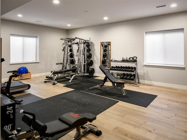 6642 Canyonpoint Road, Castle Pines, CO 80108