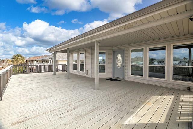 1190 Sailfish Street, Bayou Vista, TX 77563