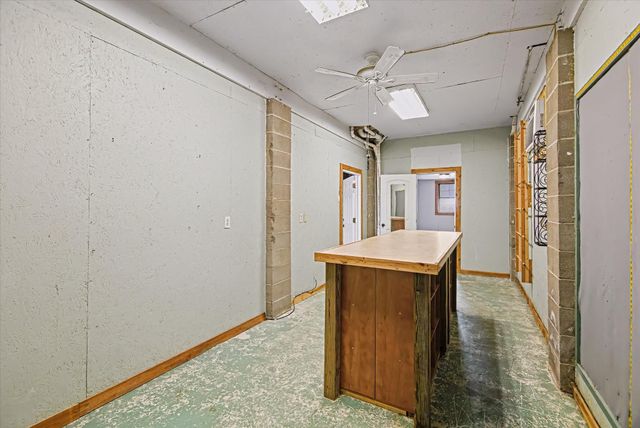 1190 Sailfish Street, Bayou Vista, TX 77563