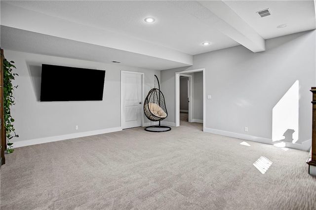 303 E 126th Street, Kansas City, MO 64145