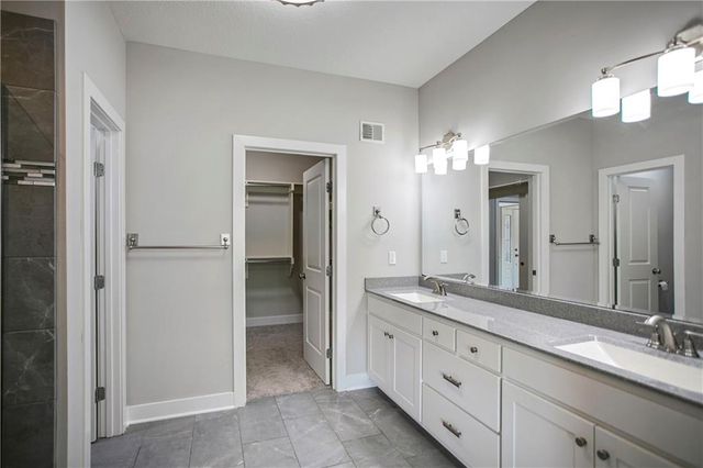 303 E 126th Street, Kansas City, MO 64145