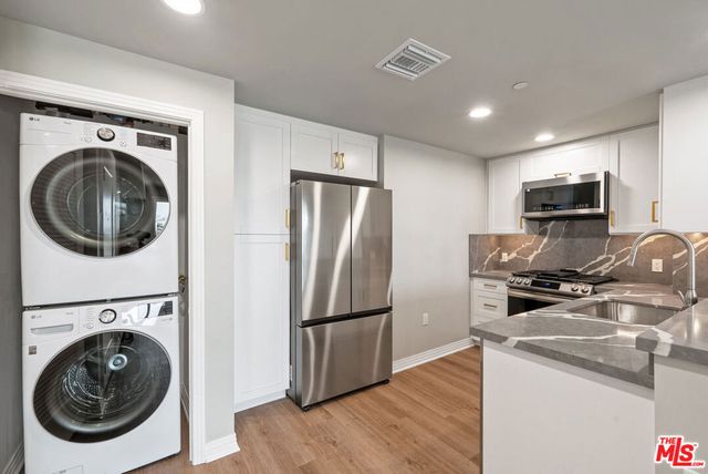 7428 Santa Monica Boulevard 308, West Hollywood, CA 90046