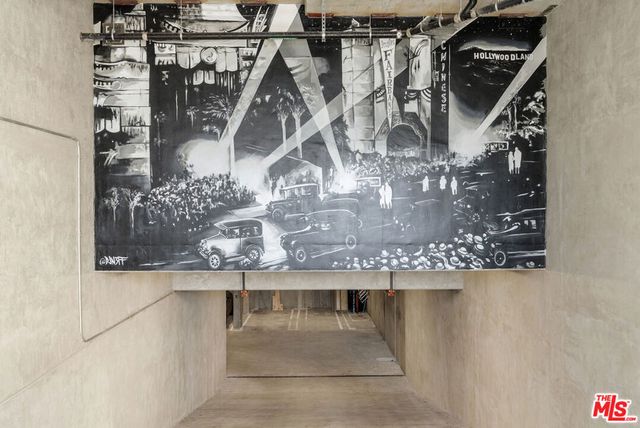 7428 Santa Monica Boulevard 308, West Hollywood, CA 90046