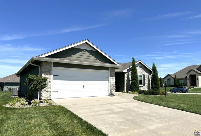 3220 SE Blackjack CIR, Topeka, KS 66609