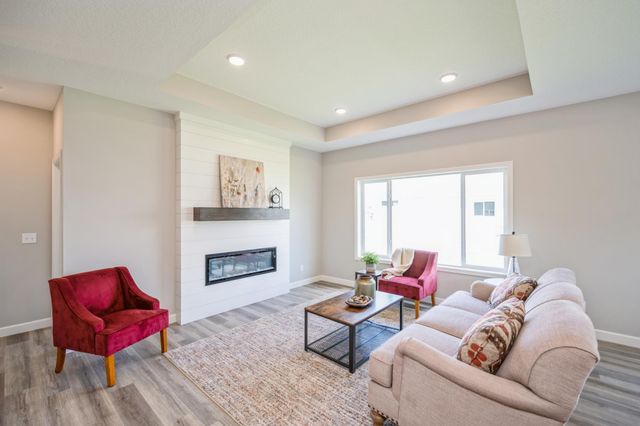 11798 5th Street NE, Hanover, MN 55341